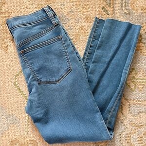 NWOT J Crew Classic Mid Rise Denim Skinny Jeans